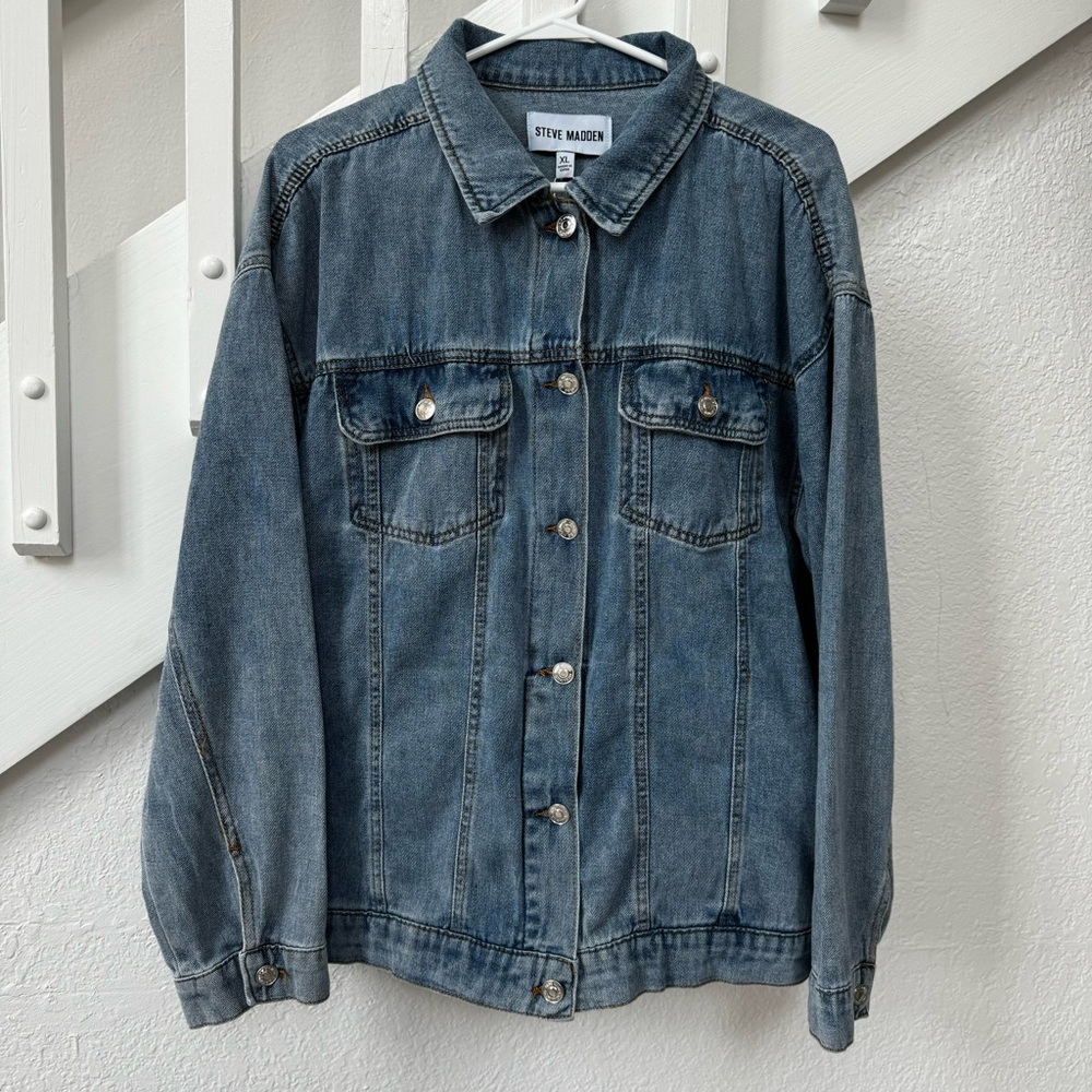 Steve Madden Blue Lightweight Denim Jacket Size XL
